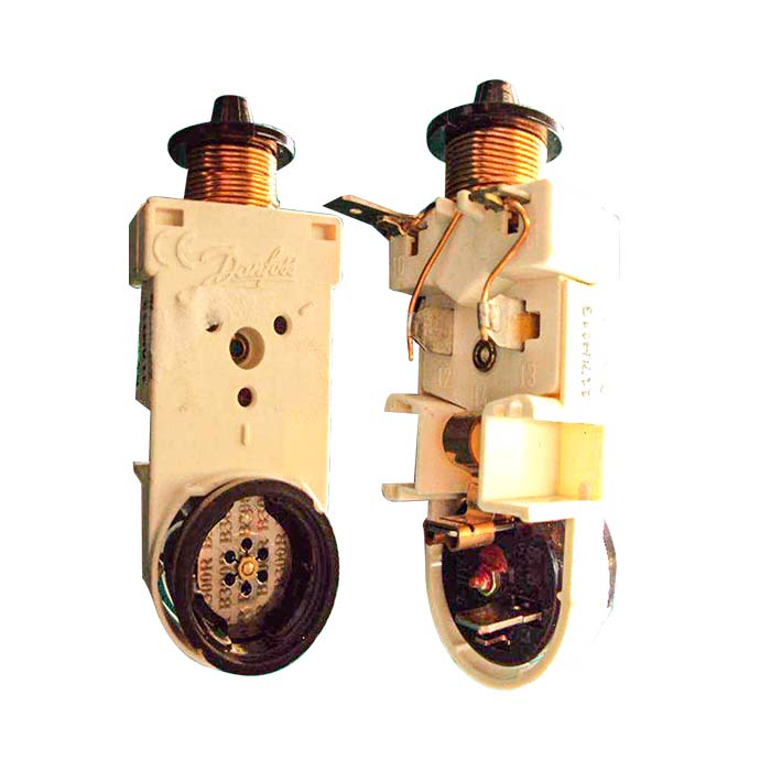 RELEVADOR ARRANQUE LARGO 1/8 HP 115 V CON PROTECTOR TERMICO REFRIGERACION 117U4122 DANFOSS